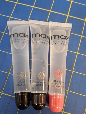 Max Makeup CheriMoya Ultra Lip Gloss 15ml - Set of 2 Honey & 1 Rose
